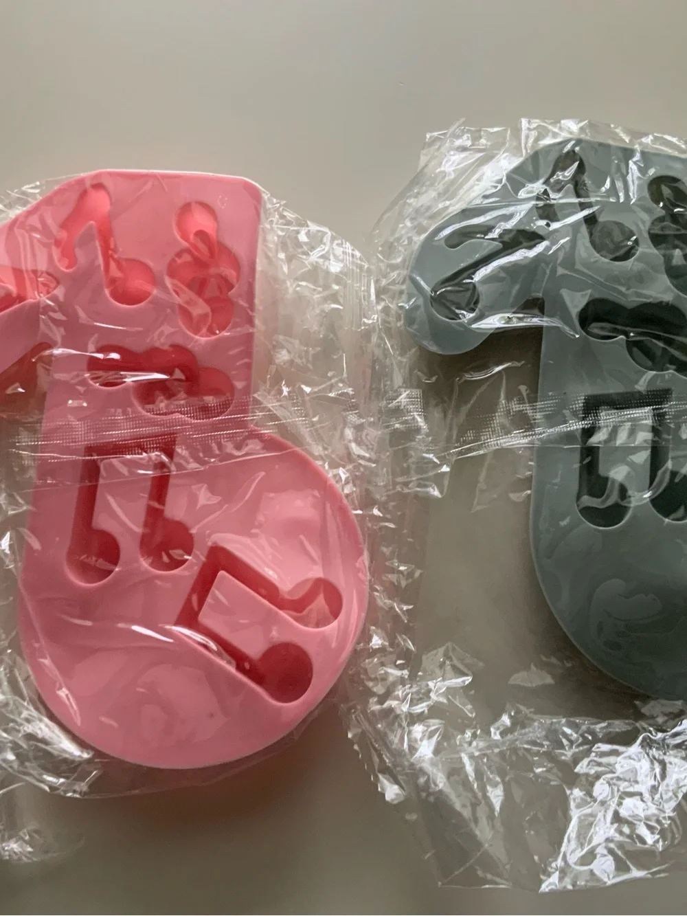 KuuGuu 4 PCS Music Note Silicone Fondant Mold Music Note Cake Candy Molds Crafts